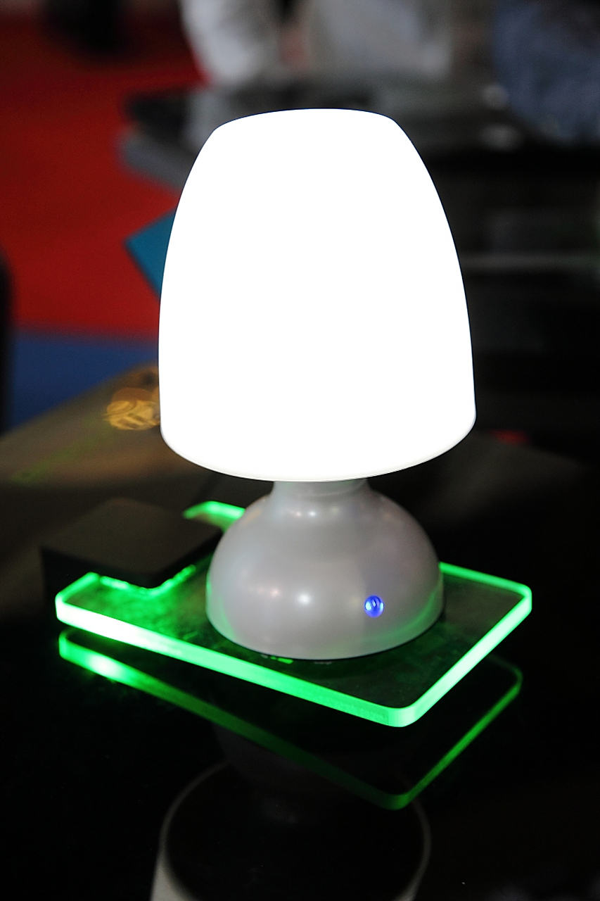 Boosting Productivity & Focus: A Guide to Human Centric Lighting in Offices & Schools